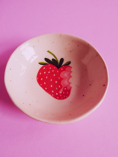 Tiny Dishes - Strawberry chomp